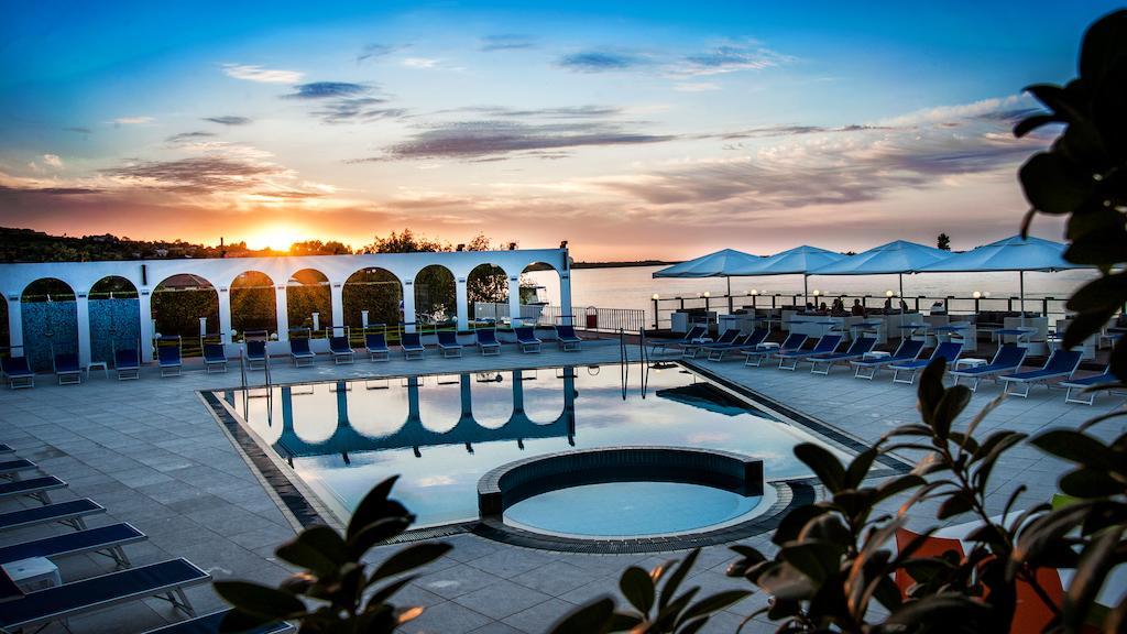 Hotel Mon Jardin Mahmudia Luaran gambar